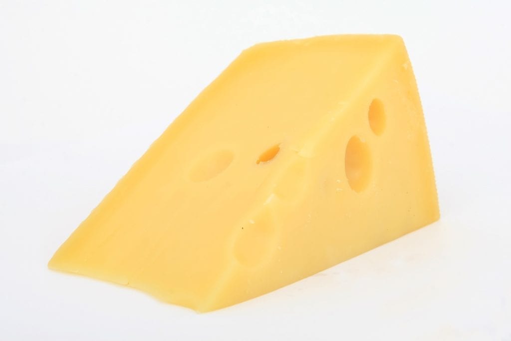 גבינה צהובה תנובה