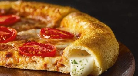 טעמנו: דומינו'ס פיצה צ'יזי קראסט מוצרלה פסטו