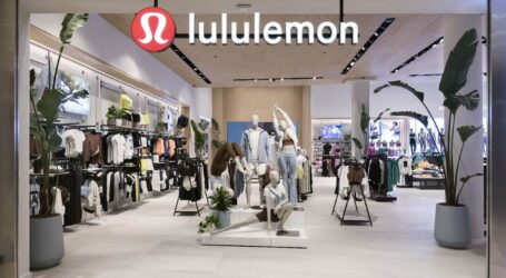 lululemon – חנות הדגל נפתחה. פרטים ומחירים בהשוואה ללולולמון בחו"ל